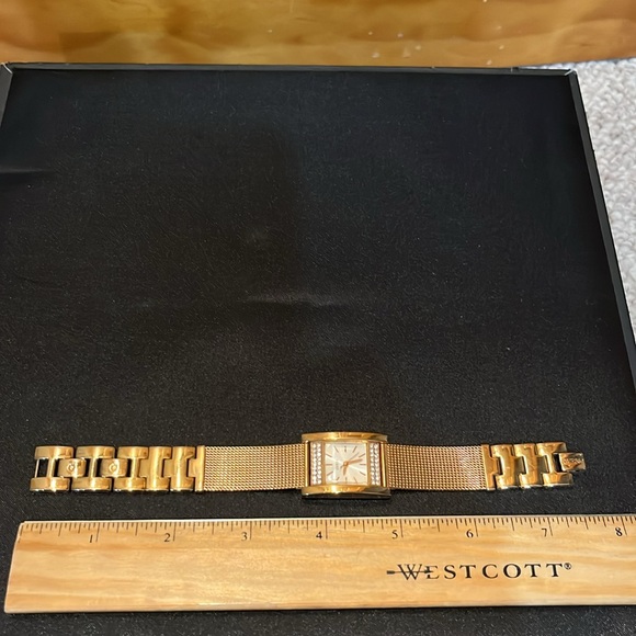 Beautiful Rose Gold Guess Watch with Rhinestones - Picture 6 of 7